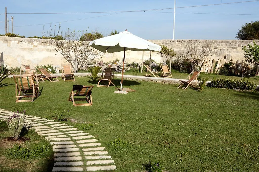 Villa Salinara Marsala 0*,
